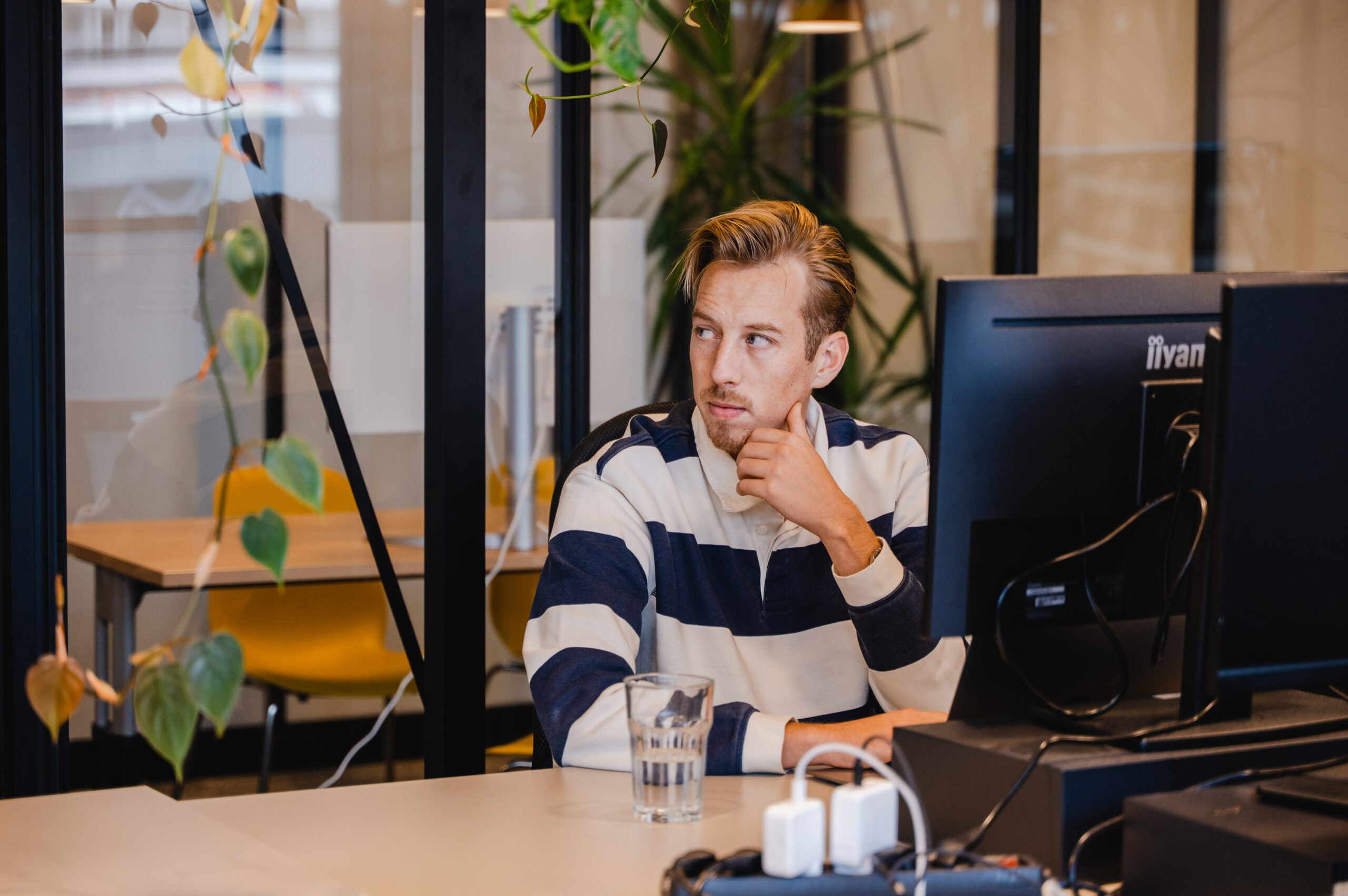 Fullstack Developer (Backend PHP Symfony & AI Stack focus) Medior / Senior